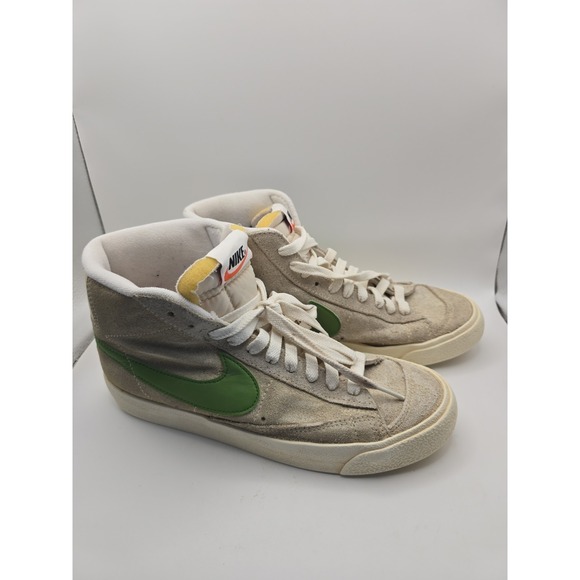 Nike Shoes - Women's Nike Blazers Size 7.5 dv7006-200 Tan And Green
